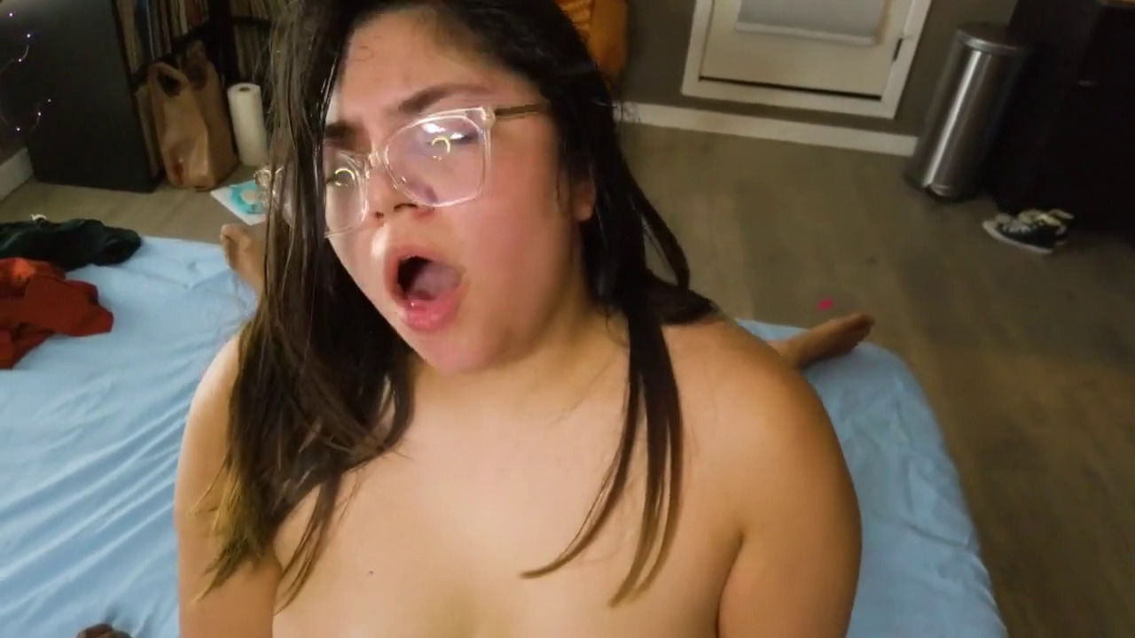 Thick nerd latina has an orgasm while fucking with black lover
